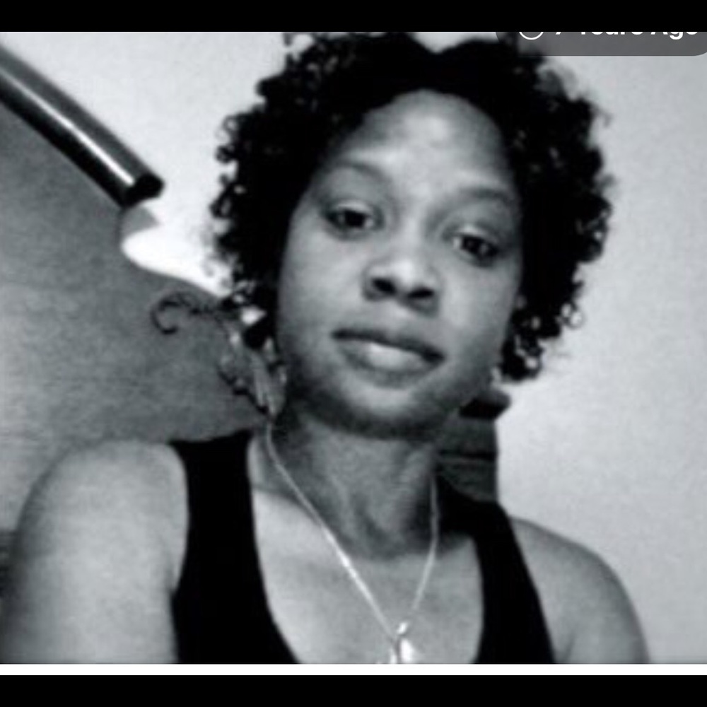 Meet your Posher, Unjanetta